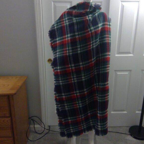 NEW the Paper Store PLAID Blanket SCARF Navy Red Green Large - Picture 9 of 10
